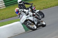 Mallory-park-Leicestershire;Mallory-park-photographs;Motorcycle-action-photographs;classic-bikes;event-digital-images;eventdigitalimages;mallory-park;no-limits-trackday;peter-wileman-photography;vintage-bikes;vintage-motorcycles;vmcc-festival-1000-bikes