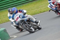 Mallory-park-Leicestershire;Mallory-park-photographs;Motorcycle-action-photographs;classic-bikes;event-digital-images;eventdigitalimages;mallory-park;no-limits-trackday;peter-wileman-photography;vintage-bikes;vintage-motorcycles;vmcc-festival-1000-bikes