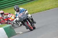 Mallory-park-Leicestershire;Mallory-park-photographs;Motorcycle-action-photographs;classic-bikes;event-digital-images;eventdigitalimages;mallory-park;no-limits-trackday;peter-wileman-photography;vintage-bikes;vintage-motorcycles;vmcc-festival-1000-bikes