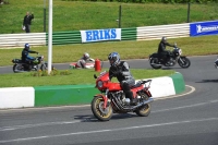 Mallory-park-Leicestershire;Mallory-park-photographs;Motorcycle-action-photographs;classic-bikes;event-digital-images;eventdigitalimages;mallory-park;no-limits-trackday;peter-wileman-photography;vintage-bikes;vintage-motorcycles;vmcc-festival-1000-bikes