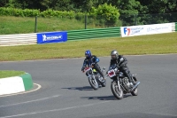 Mallory-park-Leicestershire;Mallory-park-photographs;Motorcycle-action-photographs;classic-bikes;event-digital-images;eventdigitalimages;mallory-park;no-limits-trackday;peter-wileman-photography;vintage-bikes;vintage-motorcycles;vmcc-festival-1000-bikes