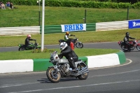 Mallory-park-Leicestershire;Mallory-park-photographs;Motorcycle-action-photographs;classic-bikes;event-digital-images;eventdigitalimages;mallory-park;no-limits-trackday;peter-wileman-photography;vintage-bikes;vintage-motorcycles;vmcc-festival-1000-bikes