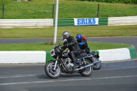 Mallory-park-Leicestershire;Mallory-park-photographs;Motorcycle-action-photographs;classic-bikes;event-digital-images;eventdigitalimages;mallory-park;no-limits-trackday;peter-wileman-photography;vintage-bikes;vintage-motorcycles;vmcc-festival-1000-bikes