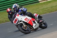 Mallory-park-Leicestershire;Mallory-park-photographs;Motorcycle-action-photographs;classic-bikes;event-digital-images;eventdigitalimages;mallory-park;no-limits-trackday;peter-wileman-photography;vintage-bikes;vintage-motorcycles;vmcc-festival-1000-bikes