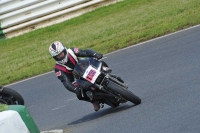 Mallory-park-Leicestershire;Mallory-park-photographs;Motorcycle-action-photographs;classic-bikes;event-digital-images;eventdigitalimages;mallory-park;no-limits-trackday;peter-wileman-photography;vintage-bikes;vintage-motorcycles;vmcc-festival-1000-bikes