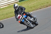 Mallory-park-Leicestershire;Mallory-park-photographs;Motorcycle-action-photographs;classic-bikes;event-digital-images;eventdigitalimages;mallory-park;no-limits-trackday;peter-wileman-photography;vintage-bikes;vintage-motorcycles;vmcc-festival-1000-bikes