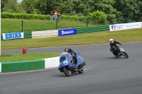 Mallory-park-Leicestershire;Mallory-park-photographs;Motorcycle-action-photographs;classic-bikes;event-digital-images;eventdigitalimages;mallory-park;no-limits-trackday;peter-wileman-photography;vintage-bikes;vintage-motorcycles;vmcc-festival-1000-bikes