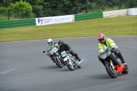 Mallory-park-Leicestershire;Mallory-park-photographs;Motorcycle-action-photographs;classic-bikes;event-digital-images;eventdigitalimages;mallory-park;no-limits-trackday;peter-wileman-photography;vintage-bikes;vintage-motorcycles;vmcc-festival-1000-bikes