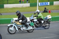 Mallory-park-Leicestershire;Mallory-park-photographs;Motorcycle-action-photographs;classic-bikes;event-digital-images;eventdigitalimages;mallory-park;no-limits-trackday;peter-wileman-photography;vintage-bikes;vintage-motorcycles;vmcc-festival-1000-bikes