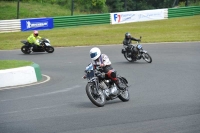 Mallory-park-Leicestershire;Mallory-park-photographs;Motorcycle-action-photographs;classic-bikes;event-digital-images;eventdigitalimages;mallory-park;no-limits-trackday;peter-wileman-photography;vintage-bikes;vintage-motorcycles;vmcc-festival-1000-bikes