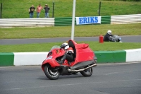 Mallory-park-Leicestershire;Mallory-park-photographs;Motorcycle-action-photographs;classic-bikes;event-digital-images;eventdigitalimages;mallory-park;no-limits-trackday;peter-wileman-photography;vintage-bikes;vintage-motorcycles;vmcc-festival-1000-bikes