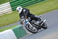 Mallory-park-Leicestershire;Mallory-park-photographs;Motorcycle-action-photographs;classic-bikes;event-digital-images;eventdigitalimages;mallory-park;no-limits-trackday;peter-wileman-photography;vintage-bikes;vintage-motorcycles;vmcc-festival-1000-bikes