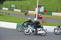 Mallory-park-Leicestershire;Mallory-park-photographs;Motorcycle-action-photographs;classic-bikes;event-digital-images;eventdigitalimages;mallory-park;no-limits-trackday;peter-wileman-photography;vintage-bikes;vintage-motorcycles;vmcc-festival-1000-bikes