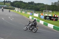 Mallory-park-Leicestershire;Mallory-park-photographs;Motorcycle-action-photographs;classic-bikes;event-digital-images;eventdigitalimages;mallory-park;no-limits-trackday;peter-wileman-photography;vintage-bikes;vintage-motorcycles;vmcc-festival-1000-bikes