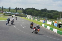 Mallory-park-Leicestershire;Mallory-park-photographs;Motorcycle-action-photographs;classic-bikes;event-digital-images;eventdigitalimages;mallory-park;no-limits-trackday;peter-wileman-photography;vintage-bikes;vintage-motorcycles;vmcc-festival-1000-bikes