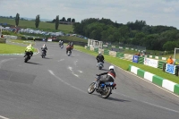 Mallory-park-Leicestershire;Mallory-park-photographs;Motorcycle-action-photographs;classic-bikes;event-digital-images;eventdigitalimages;mallory-park;no-limits-trackday;peter-wileman-photography;vintage-bikes;vintage-motorcycles;vmcc-festival-1000-bikes