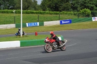 Mallory-park-Leicestershire;Mallory-park-photographs;Motorcycle-action-photographs;Rockingham;Rockingham-photographs;Trackday-digital-images;classic-bikes;event-digital-images;eventdigitalimages;mallory-park;no-limits-trackday;peter-wileman-photography;rockingham-corby-northamptonshire;trackday;trackday-photos;vintage-bikes;vintage-motorcycles;vmcc-festival-1000-bikes