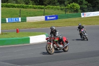 Mallory-park-Leicestershire;Mallory-park-photographs;Motorcycle-action-photographs;Rockingham;Rockingham-photographs;Trackday-digital-images;classic-bikes;event-digital-images;eventdigitalimages;mallory-park;no-limits-trackday;peter-wileman-photography;rockingham-corby-northamptonshire;trackday;trackday-photos;vintage-bikes;vintage-motorcycles;vmcc-festival-1000-bikes