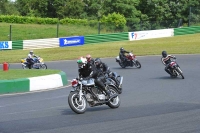 Mallory-park-Leicestershire;Mallory-park-photographs;Motorcycle-action-photographs;Rockingham;Rockingham-photographs;Trackday-digital-images;classic-bikes;event-digital-images;eventdigitalimages;mallory-park;no-limits-trackday;peter-wileman-photography;rockingham-corby-northamptonshire;trackday;trackday-photos;vintage-bikes;vintage-motorcycles;vmcc-festival-1000-bikes