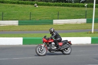 Mallory-park-Leicestershire;Mallory-park-photographs;Motorcycle-action-photographs;Rockingham;Rockingham-photographs;Trackday-digital-images;classic-bikes;event-digital-images;eventdigitalimages;mallory-park;no-limits-trackday;peter-wileman-photography;rockingham-corby-northamptonshire;trackday;trackday-photos;vintage-bikes;vintage-motorcycles;vmcc-festival-1000-bikes