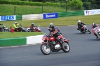 Mallory-park-Leicestershire;Mallory-park-photographs;Motorcycle-action-photographs;Rockingham;Rockingham-photographs;Trackday-digital-images;classic-bikes;event-digital-images;eventdigitalimages;mallory-park;no-limits-trackday;peter-wileman-photography;rockingham-corby-northamptonshire;trackday;trackday-photos;vintage-bikes;vintage-motorcycles;vmcc-festival-1000-bikes