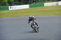 Mallory-park-Leicestershire;Mallory-park-photographs;Motorcycle-action-photographs;Rockingham;Rockingham-photographs;Trackday-digital-images;classic-bikes;event-digital-images;eventdigitalimages;mallory-park;no-limits-trackday;peter-wileman-photography;rockingham-corby-northamptonshire;trackday;trackday-photos;vintage-bikes;vintage-motorcycles;vmcc-festival-1000-bikes