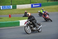 Mallory-park-Leicestershire;Mallory-park-photographs;Motorcycle-action-photographs;Rockingham;Rockingham-photographs;Trackday-digital-images;classic-bikes;event-digital-images;eventdigitalimages;mallory-park;no-limits-trackday;peter-wileman-photography;rockingham-corby-northamptonshire;trackday;trackday-photos;vintage-bikes;vintage-motorcycles;vmcc-festival-1000-bikes