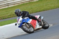 Mallory-park-Leicestershire;Mallory-park-photographs;Motorcycle-action-photographs;Rockingham;Rockingham-photographs;Trackday-digital-images;classic-bikes;event-digital-images;eventdigitalimages;mallory-park;no-limits-trackday;peter-wileman-photography;rockingham-corby-northamptonshire;trackday;trackday-photos;vintage-bikes;vintage-motorcycles;vmcc-festival-1000-bikes