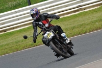 Mallory-park-Leicestershire;Mallory-park-photographs;Motorcycle-action-photographs;classic-bikes;event-digital-images;eventdigitalimages;mallory-park;no-limits-trackday;peter-wileman-photography;vintage-bikes;vintage-motorcycles;vmcc-festival-1000-bikes