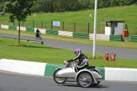 Mallory-park-Leicestershire;Mallory-park-photographs;Motorcycle-action-photographs;classic-bikes;event-digital-images;eventdigitalimages;mallory-park;no-limits-trackday;peter-wileman-photography;vintage-bikes;vintage-motorcycles;vmcc-festival-1000-bikes