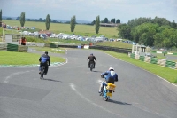 Mallory-park-Leicestershire;Mallory-park-photographs;Motorcycle-action-photographs;classic-bikes;event-digital-images;eventdigitalimages;mallory-park;no-limits-trackday;peter-wileman-photography;vintage-bikes;vintage-motorcycles;vmcc-festival-1000-bikes