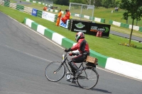 Mallory-park-Leicestershire;Mallory-park-photographs;Motorcycle-action-photographs;classic-bikes;event-digital-images;eventdigitalimages;mallory-park;no-limits-trackday;peter-wileman-photography;vintage-bikes;vintage-motorcycles;vmcc-festival-1000-bikes