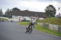 Mallory-park-Leicestershire;Mallory-park-photographs;Motorcycle-action-photographs;classic-bikes;event-digital-images;eventdigitalimages;mallory-park;no-limits-trackday;peter-wileman-photography;vintage-bikes;vintage-motorcycles;vmcc-festival-1000-bikes