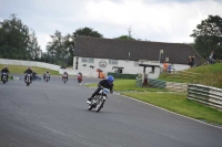 Mallory-park-Leicestershire;Mallory-park-photographs;Motorcycle-action-photographs;classic-bikes;event-digital-images;eventdigitalimages;mallory-park;no-limits-trackday;peter-wileman-photography;vintage-bikes;vintage-motorcycles;vmcc-festival-1000-bikes