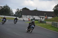 Mallory-park-Leicestershire;Mallory-park-photographs;Motorcycle-action-photographs;classic-bikes;event-digital-images;eventdigitalimages;mallory-park;no-limits-trackday;peter-wileman-photography;vintage-bikes;vintage-motorcycles;vmcc-festival-1000-bikes