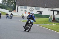 Mallory-park-Leicestershire;Mallory-park-photographs;Motorcycle-action-photographs;classic-bikes;event-digital-images;eventdigitalimages;mallory-park;no-limits-trackday;peter-wileman-photography;vintage-bikes;vintage-motorcycles;vmcc-festival-1000-bikes