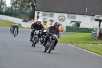 Mallory-park-Leicestershire;Mallory-park-photographs;Motorcycle-action-photographs;classic-bikes;event-digital-images;eventdigitalimages;mallory-park;no-limits-trackday;peter-wileman-photography;vintage-bikes;vintage-motorcycles;vmcc-festival-1000-bikes