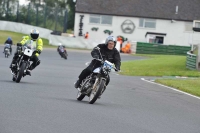 Mallory-park-Leicestershire;Mallory-park-photographs;Motorcycle-action-photographs;classic-bikes;event-digital-images;eventdigitalimages;mallory-park;no-limits-trackday;peter-wileman-photography;vintage-bikes;vintage-motorcycles;vmcc-festival-1000-bikes