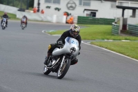 Mallory-park-Leicestershire;Mallory-park-photographs;Motorcycle-action-photographs;classic-bikes;event-digital-images;eventdigitalimages;mallory-park;no-limits-trackday;peter-wileman-photography;vintage-bikes;vintage-motorcycles;vmcc-festival-1000-bikes