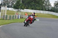 Mallory-park-Leicestershire;Mallory-park-photographs;Motorcycle-action-photographs;classic-bikes;event-digital-images;eventdigitalimages;mallory-park;no-limits-trackday;peter-wileman-photography;vintage-bikes;vintage-motorcycles;vmcc-festival-1000-bikes