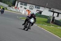 Mallory-park-Leicestershire;Mallory-park-photographs;Motorcycle-action-photographs;classic-bikes;event-digital-images;eventdigitalimages;mallory-park;no-limits-trackday;peter-wileman-photography;vintage-bikes;vintage-motorcycles;vmcc-festival-1000-bikes