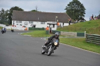 Mallory-park-Leicestershire;Mallory-park-photographs;Motorcycle-action-photographs;classic-bikes;event-digital-images;eventdigitalimages;mallory-park;no-limits-trackday;peter-wileman-photography;vintage-bikes;vintage-motorcycles;vmcc-festival-1000-bikes