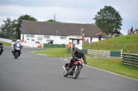 Mallory-park-Leicestershire;Mallory-park-photographs;Motorcycle-action-photographs;classic-bikes;event-digital-images;eventdigitalimages;mallory-park;no-limits-trackday;peter-wileman-photography;vintage-bikes;vintage-motorcycles;vmcc-festival-1000-bikes