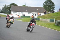 Mallory-park-Leicestershire;Mallory-park-photographs;Motorcycle-action-photographs;classic-bikes;event-digital-images;eventdigitalimages;mallory-park;no-limits-trackday;peter-wileman-photography;vintage-bikes;vintage-motorcycles;vmcc-festival-1000-bikes