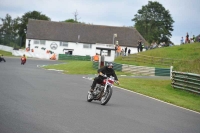 Mallory-park-Leicestershire;Mallory-park-photographs;Motorcycle-action-photographs;classic-bikes;event-digital-images;eventdigitalimages;mallory-park;no-limits-trackday;peter-wileman-photography;vintage-bikes;vintage-motorcycles;vmcc-festival-1000-bikes