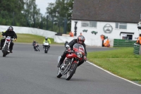 Mallory-park-Leicestershire;Mallory-park-photographs;Motorcycle-action-photographs;classic-bikes;event-digital-images;eventdigitalimages;mallory-park;no-limits-trackday;peter-wileman-photography;vintage-bikes;vintage-motorcycles;vmcc-festival-1000-bikes