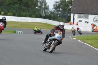 Mallory-park-Leicestershire;Mallory-park-photographs;Motorcycle-action-photographs;classic-bikes;event-digital-images;eventdigitalimages;mallory-park;no-limits-trackday;peter-wileman-photography;vintage-bikes;vintage-motorcycles;vmcc-festival-1000-bikes