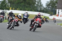 Mallory-park-Leicestershire;Mallory-park-photographs;Motorcycle-action-photographs;classic-bikes;event-digital-images;eventdigitalimages;mallory-park;no-limits-trackday;peter-wileman-photography;vintage-bikes;vintage-motorcycles;vmcc-festival-1000-bikes