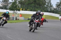 Mallory-park-Leicestershire;Mallory-park-photographs;Motorcycle-action-photographs;classic-bikes;event-digital-images;eventdigitalimages;mallory-park;no-limits-trackday;peter-wileman-photography;vintage-bikes;vintage-motorcycles;vmcc-festival-1000-bikes