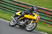 Mallory-park-Leicestershire;Mallory-park-photographs;Motorcycle-action-photographs;classic-bikes;event-digital-images;eventdigitalimages;mallory-park;no-limits-trackday;peter-wileman-photography;vintage-bikes;vintage-motorcycles;vmcc-festival-1000-bikes